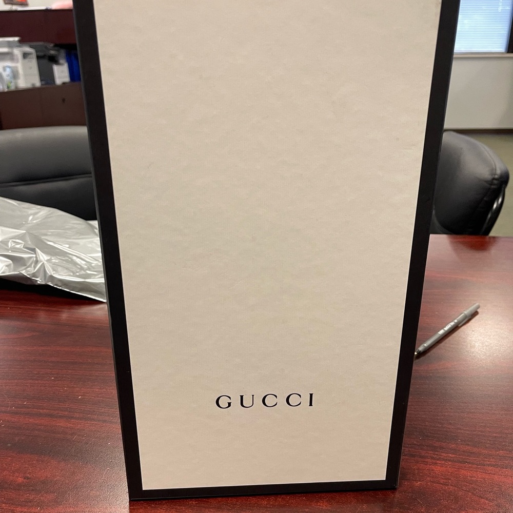 Gucci Slides brand new NEVER WORN